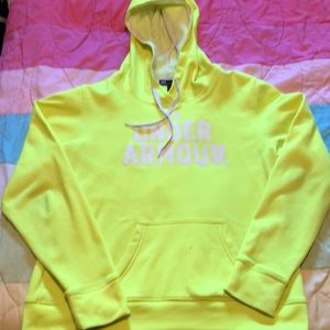 Under Armour Hoodie size Large